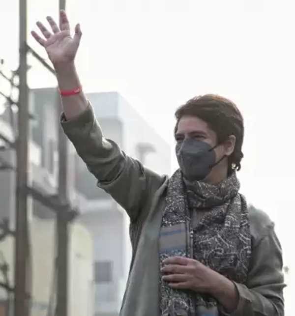 बजट 2022 : राहुल गांधी पर यूपी टाइप टिप्पणी पर सियासत तेज, प्रियंका गांधी ने वित्त मंत्री पर बोला हमला बजट 2022 : राहुल गांधी पर यूपी टाइप टिप्पणी पर सियासत तेज, प्रियंका गांधी ने वित्त मंत्री पर बोला हमला